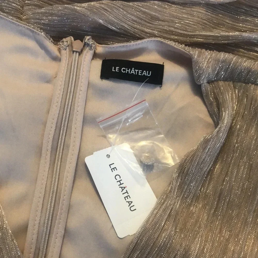 Le Chateau dress - Picture 8 of 8